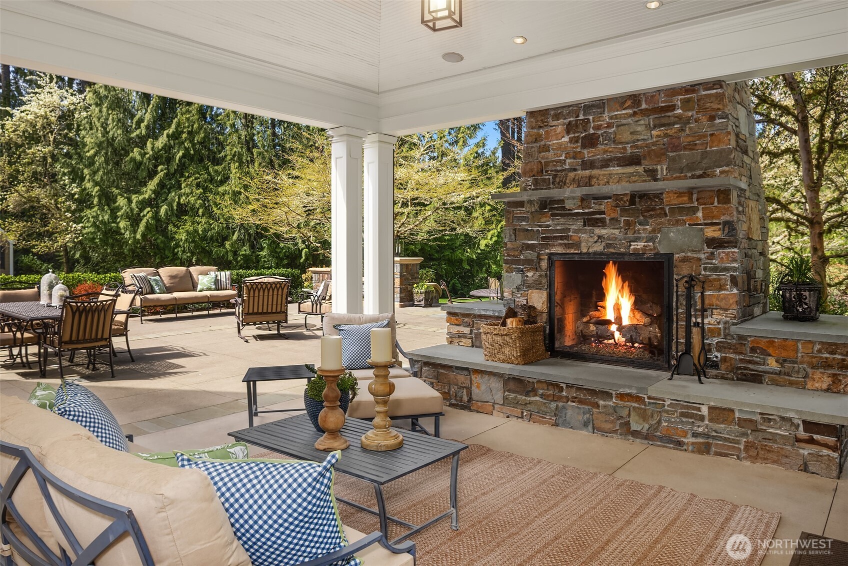 2045 250th Place NE, Sammamish, WA 98074
