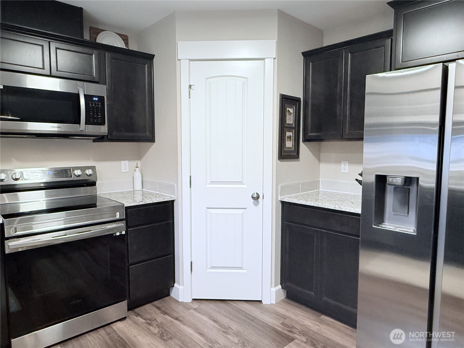10705 36th Street E, Edgewood, WA 98372