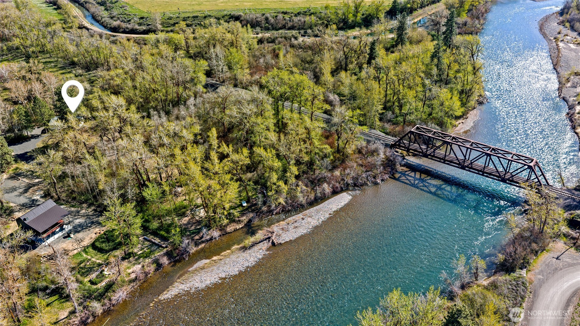 421 Cottonwood Road , Thorp, WA 98946