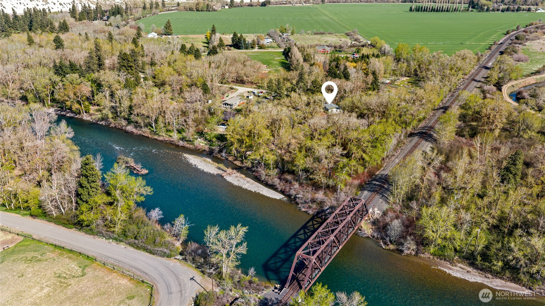 421 Cottonwood Road , Thorp, WA 98946