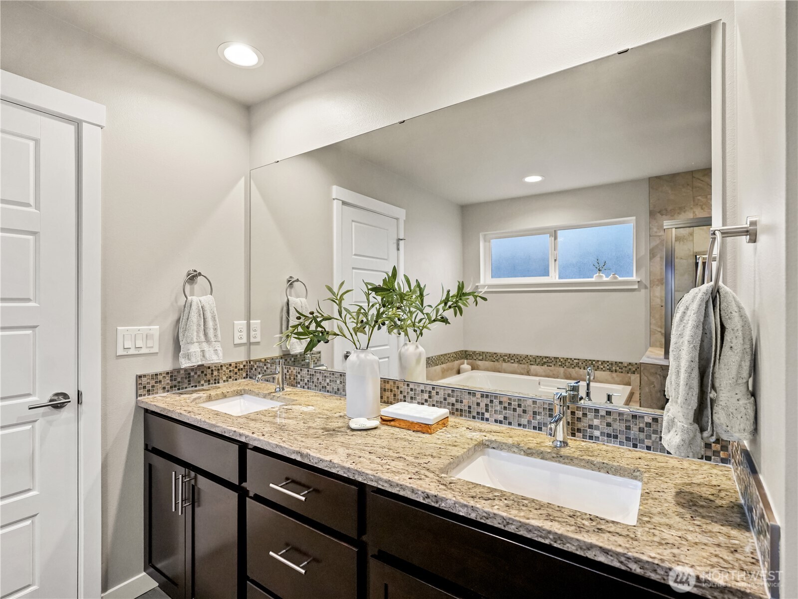 3729 133rd Place SW, Lynnwood, WA 98087
