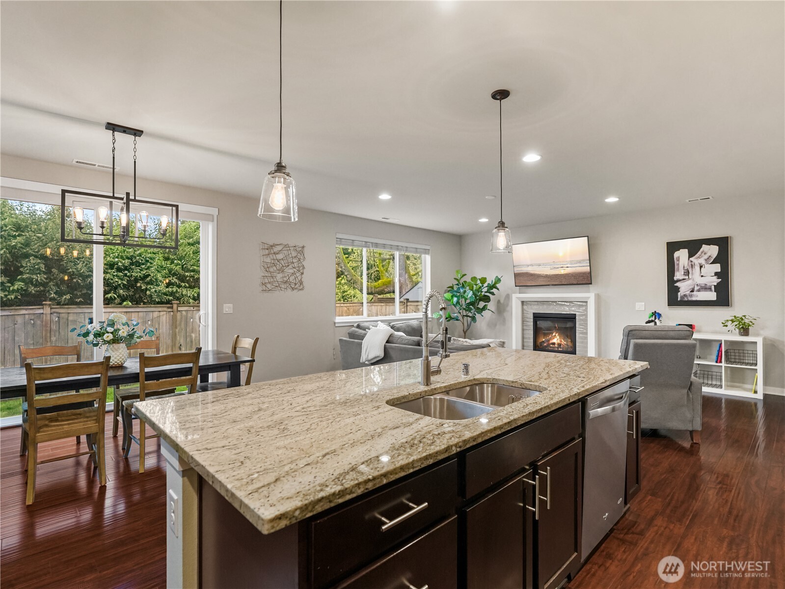 3729 133rd Place SW, Lynnwood, WA 98087