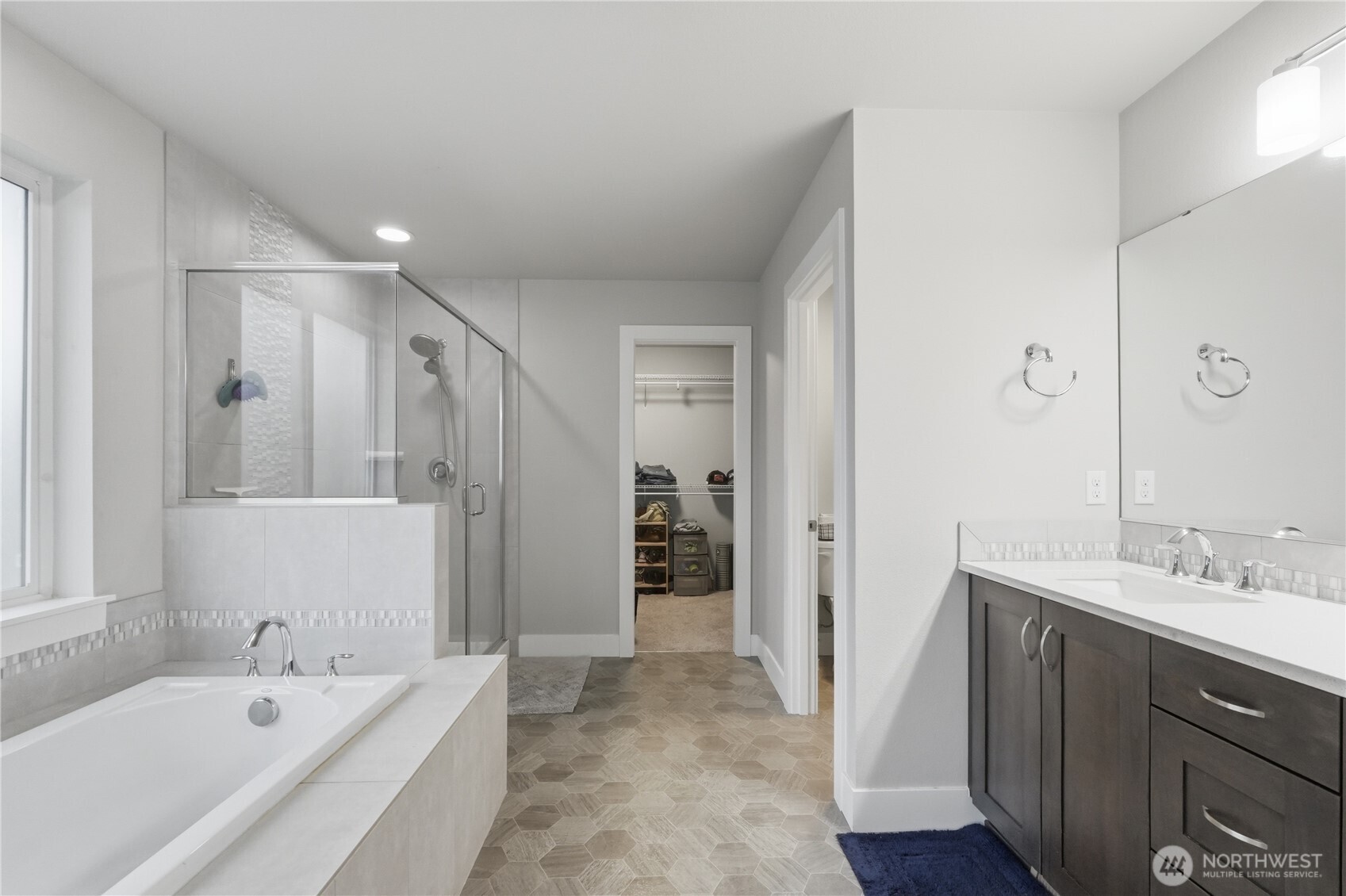 12004 90th Avenue Ct E, Puyallup, WA 98373-4055