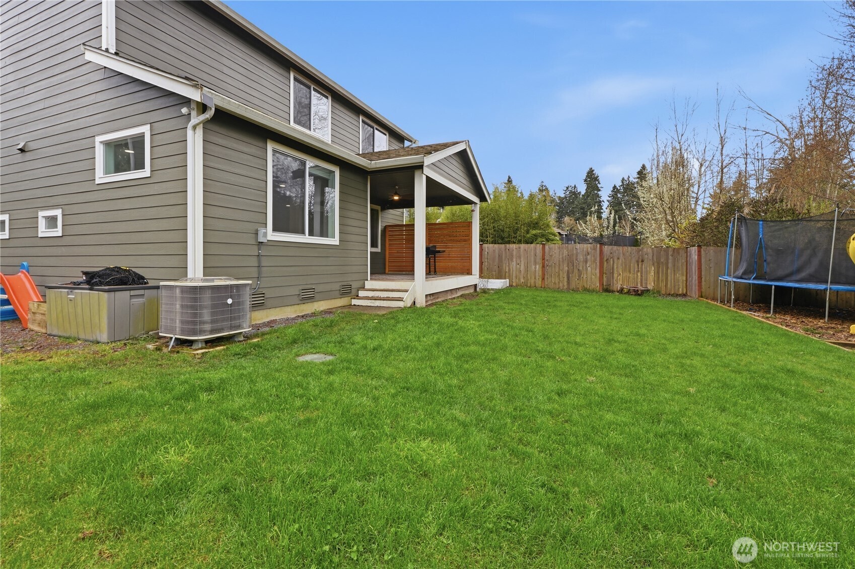 12004 90th Avenue Ct E, Puyallup, WA 98373-4055