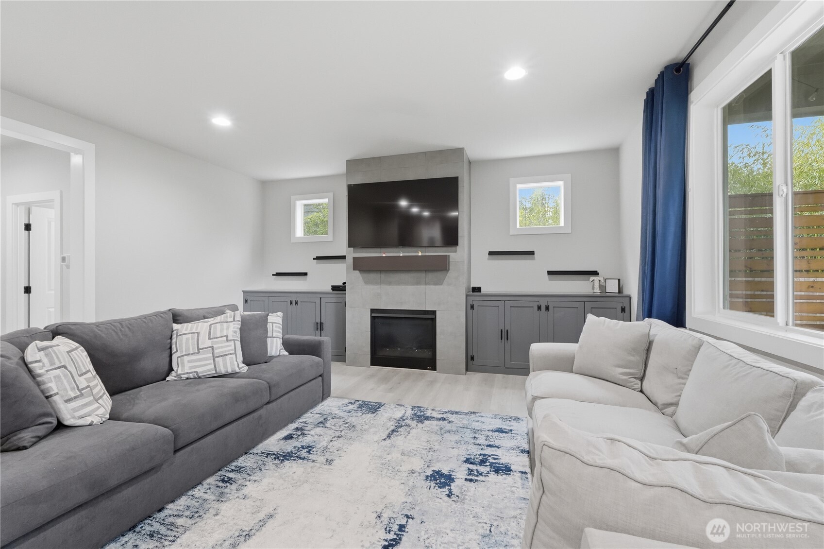 12004 90th Avenue Ct E, Puyallup, WA 98373-4055