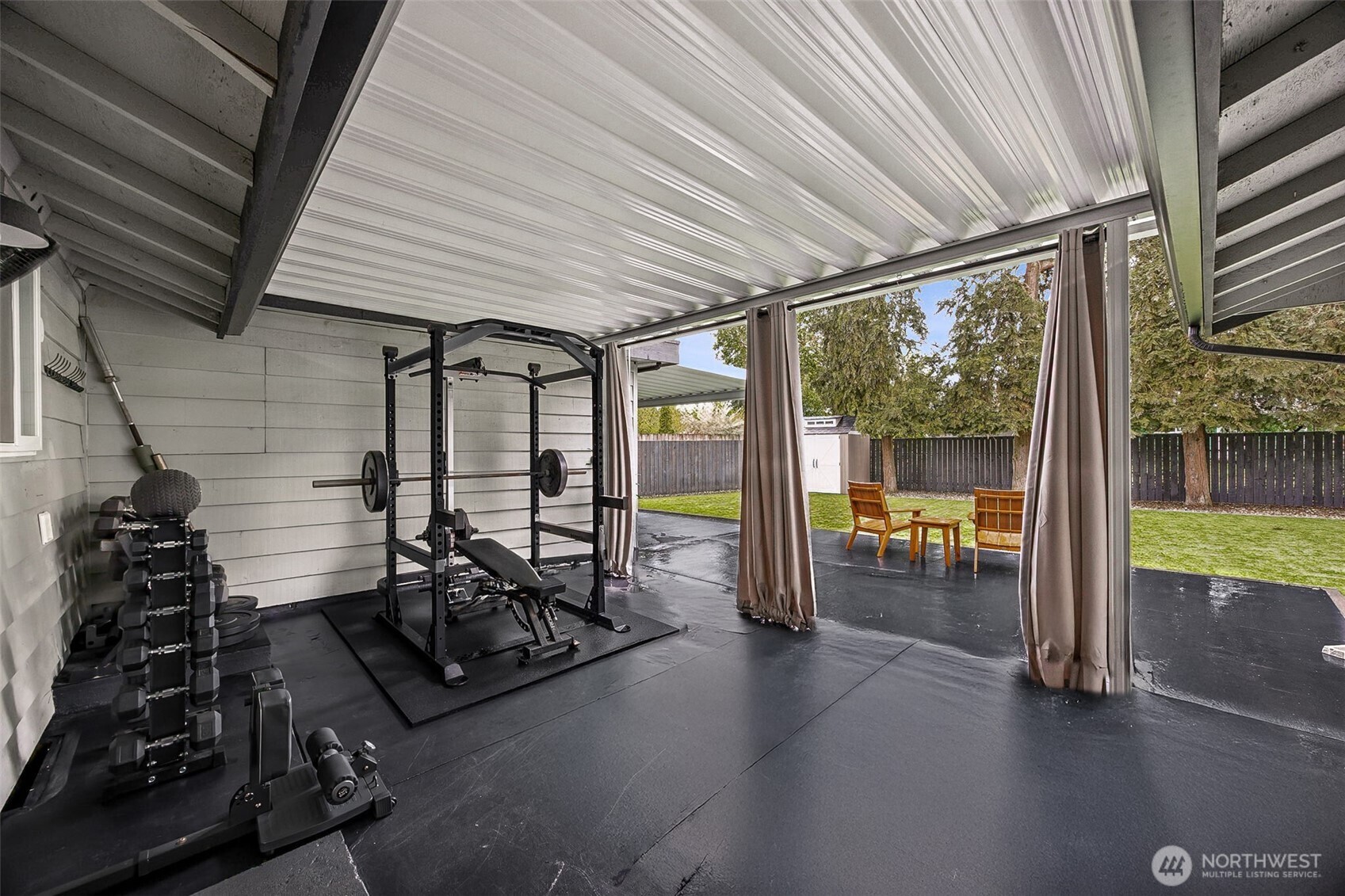 9008 Hipkins Road SW, Lakewood, WA 98498