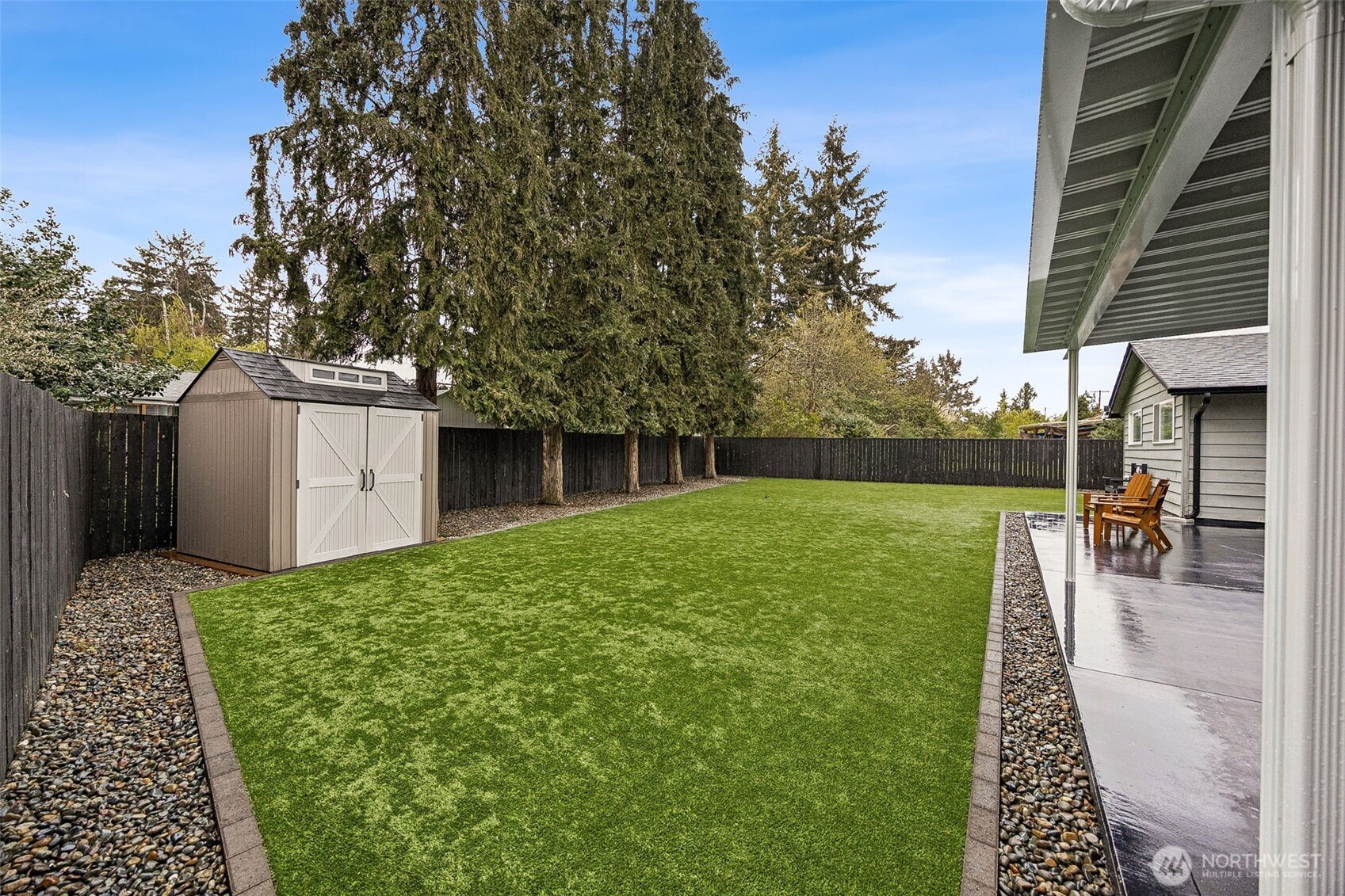 9008 Hipkins Road SW, Lakewood, WA 98498