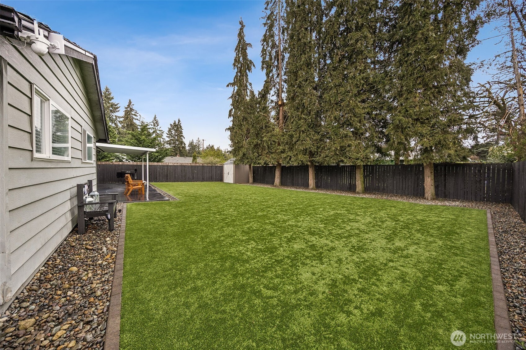 9008 Hipkins Road SW, Lakewood, WA 98498
