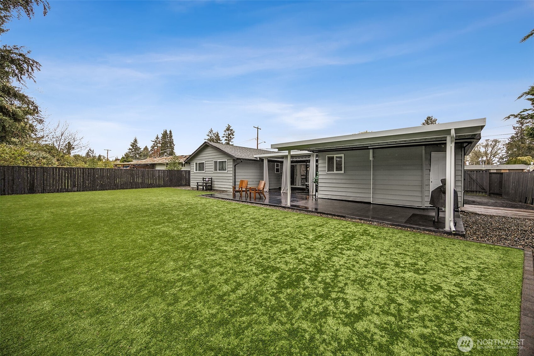 9008 Hipkins Road SW, Lakewood, WA 98498