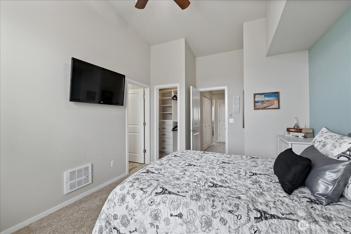16526 2nd Avenue SE, Bothell, WA 98012