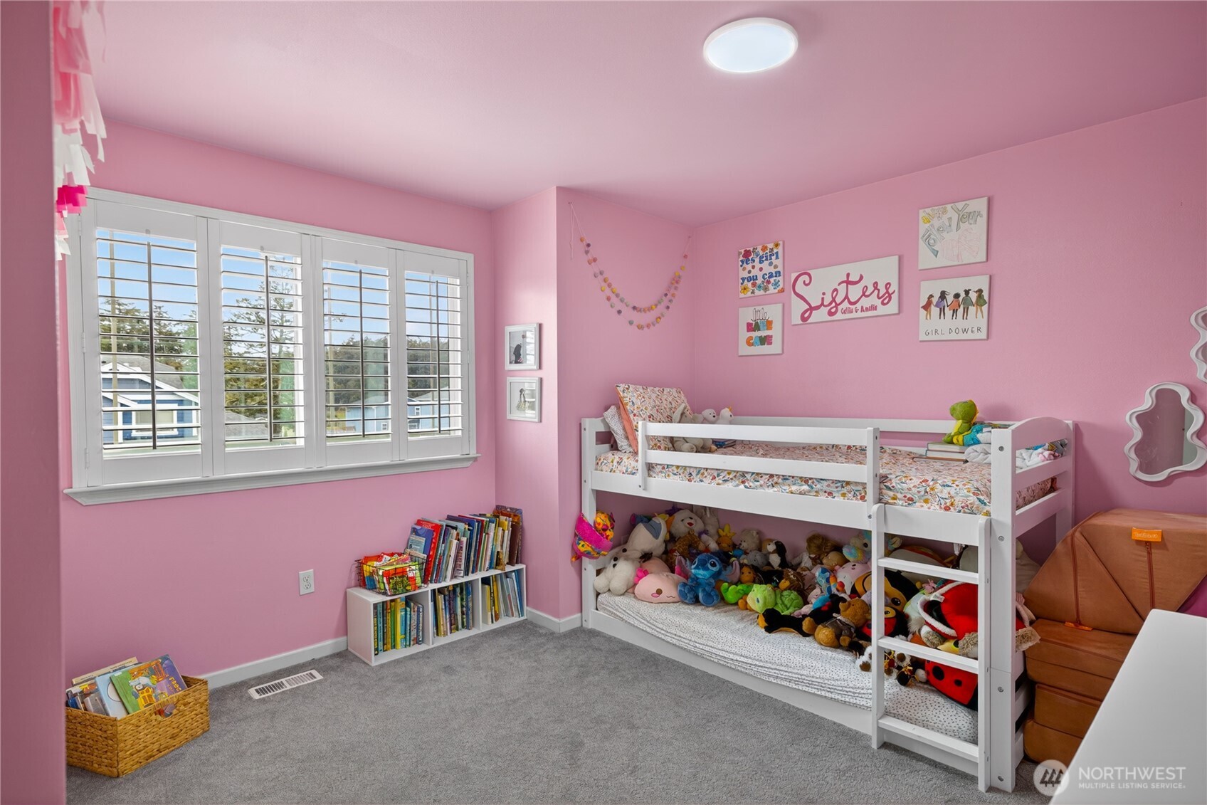 1031 Cove View Cir. , Oak Harbor, WA 98277