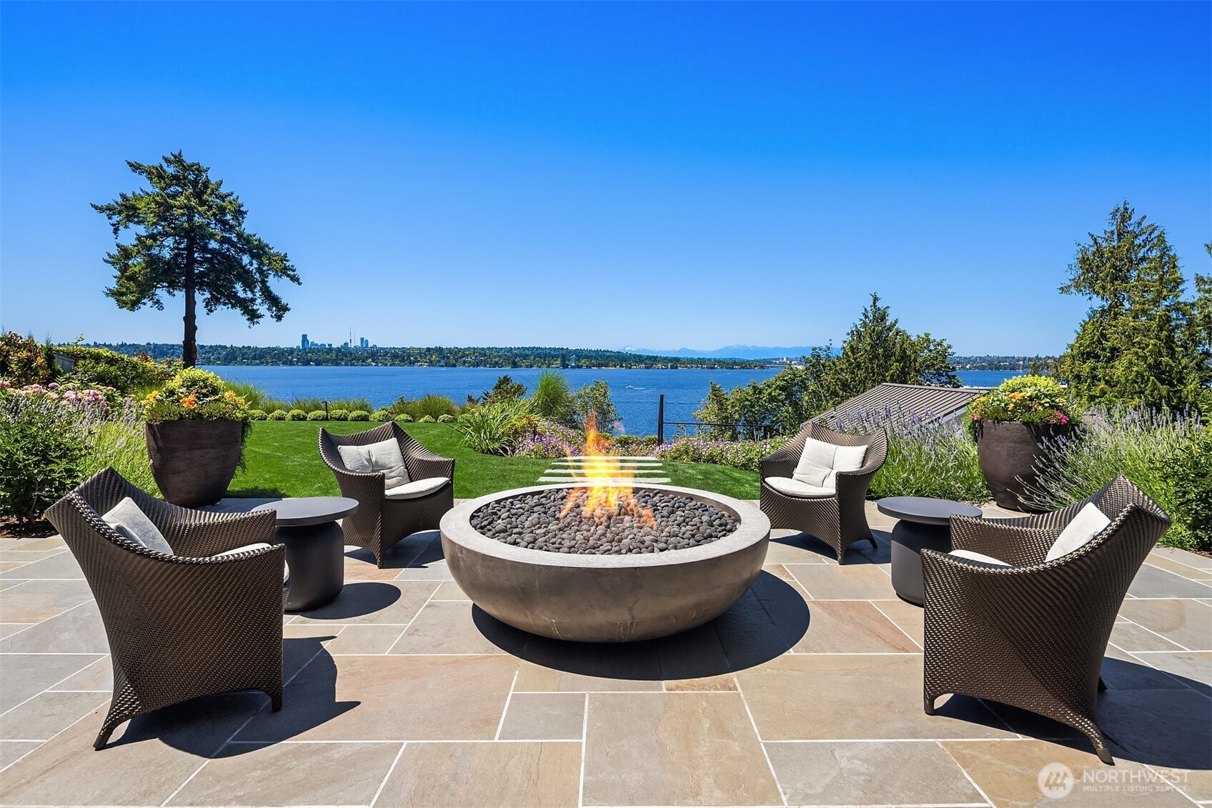 7545 NE 28th Place , Medina, WA 98039