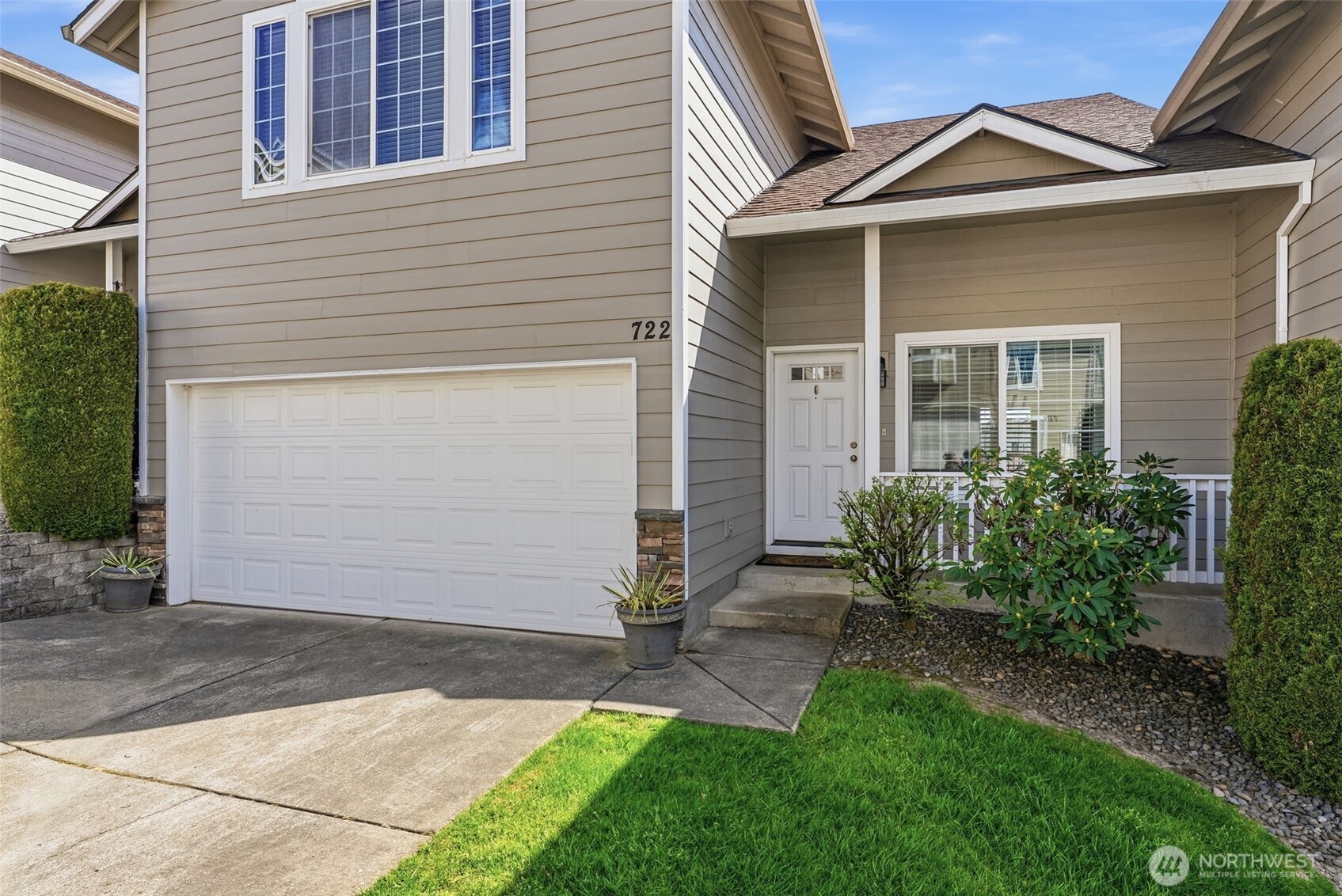 722 NW Meadow Ridge Lane , Camas, WA 98607