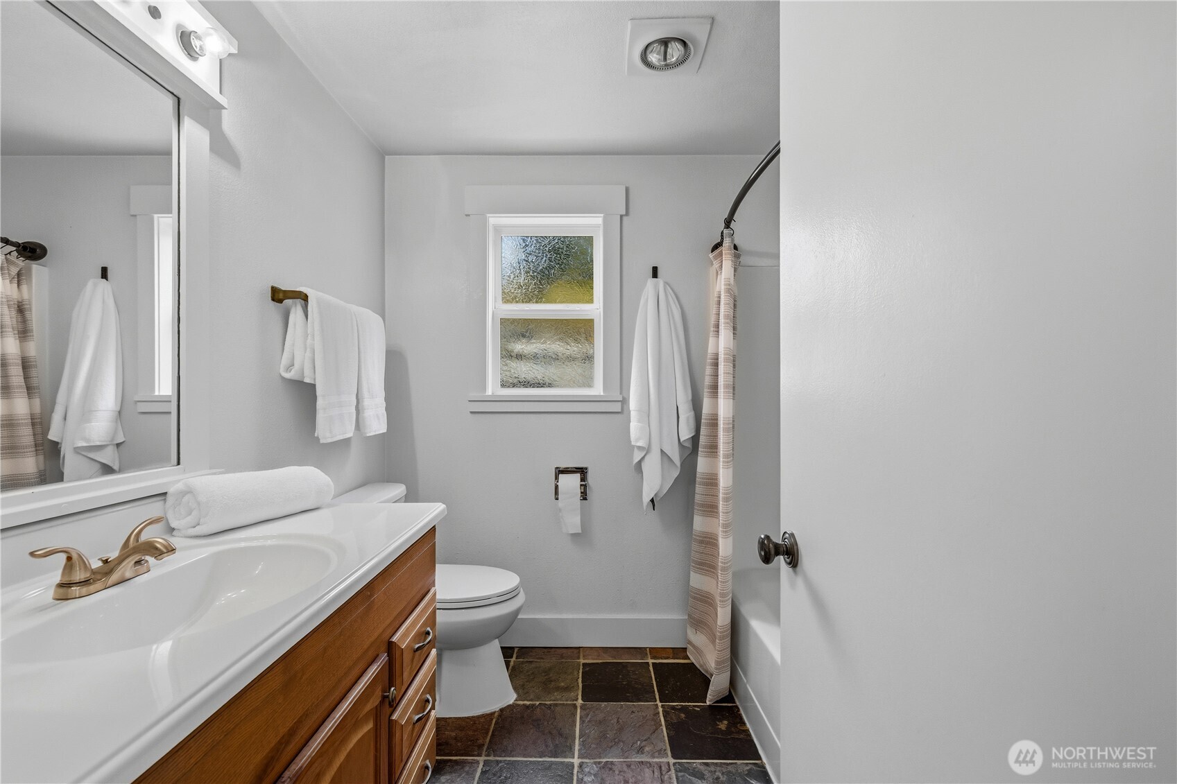 6134 88th Place NE, Marysville, WA 98270