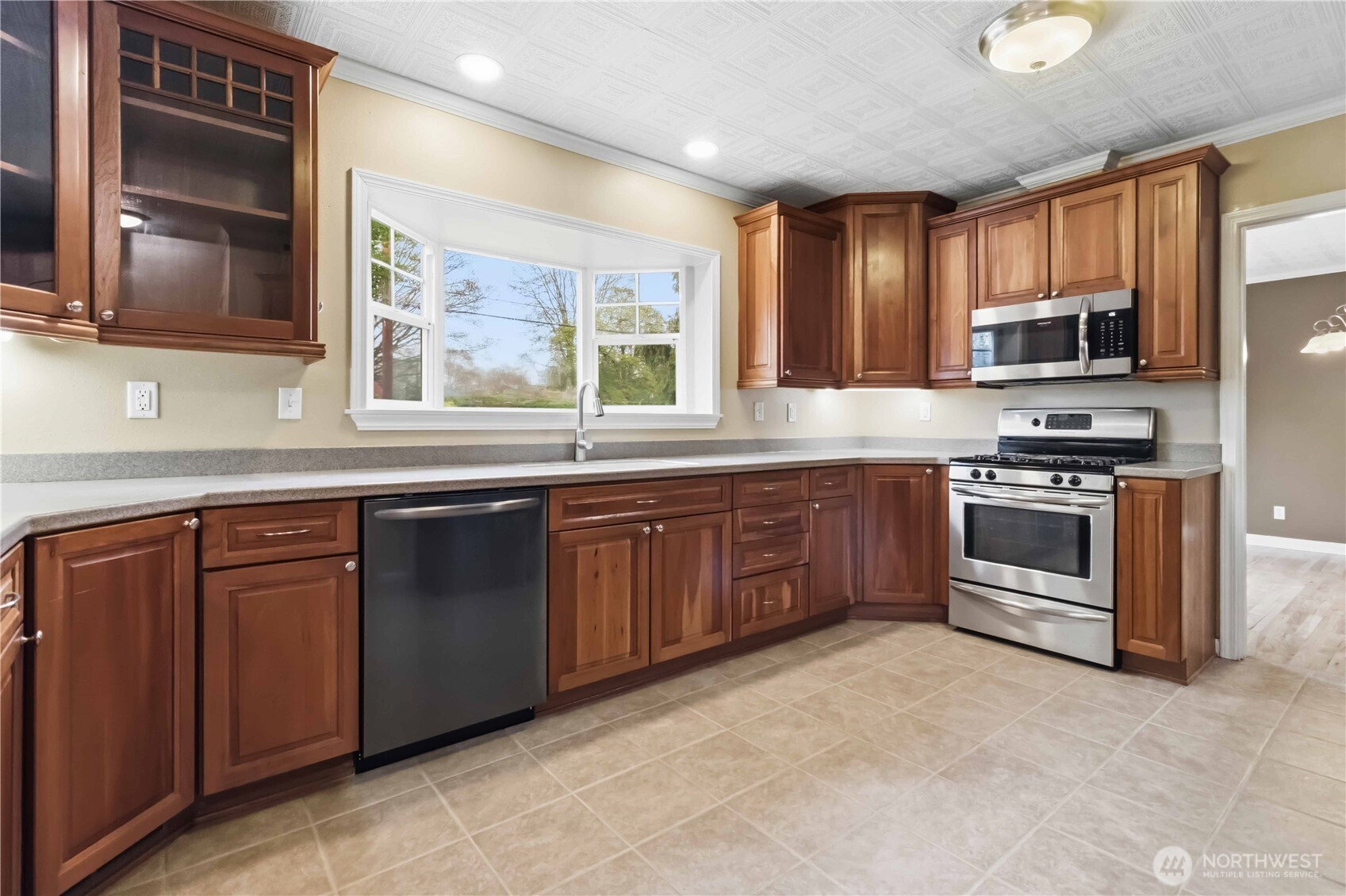 1306 23rd Avenue , Longview, WA 98632