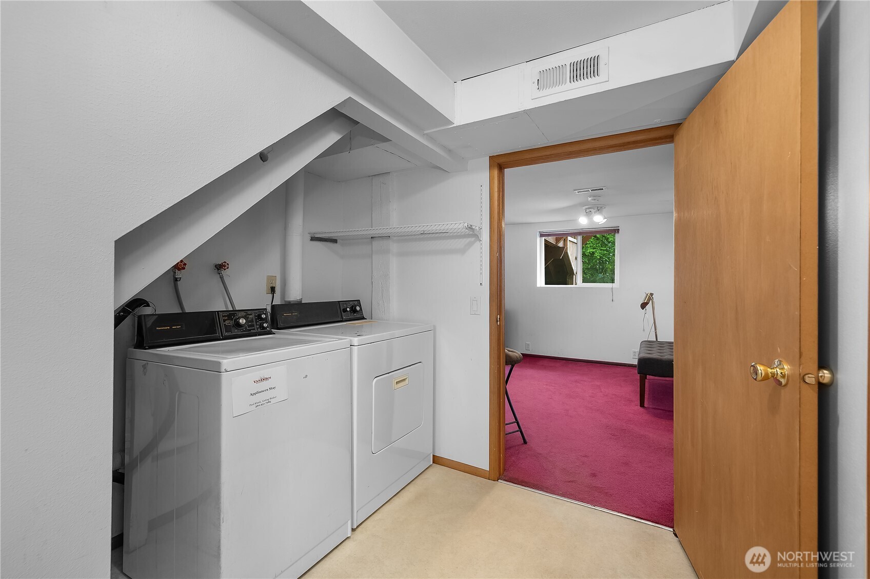 907 6th Avenue SW, Tumwater, WA 98512