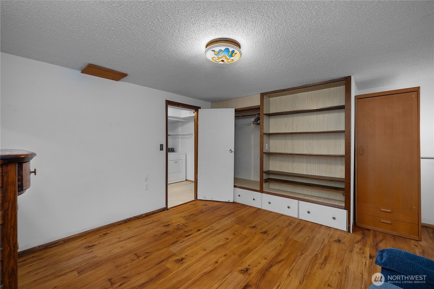 907 6th Avenue SW, Tumwater, WA 98512