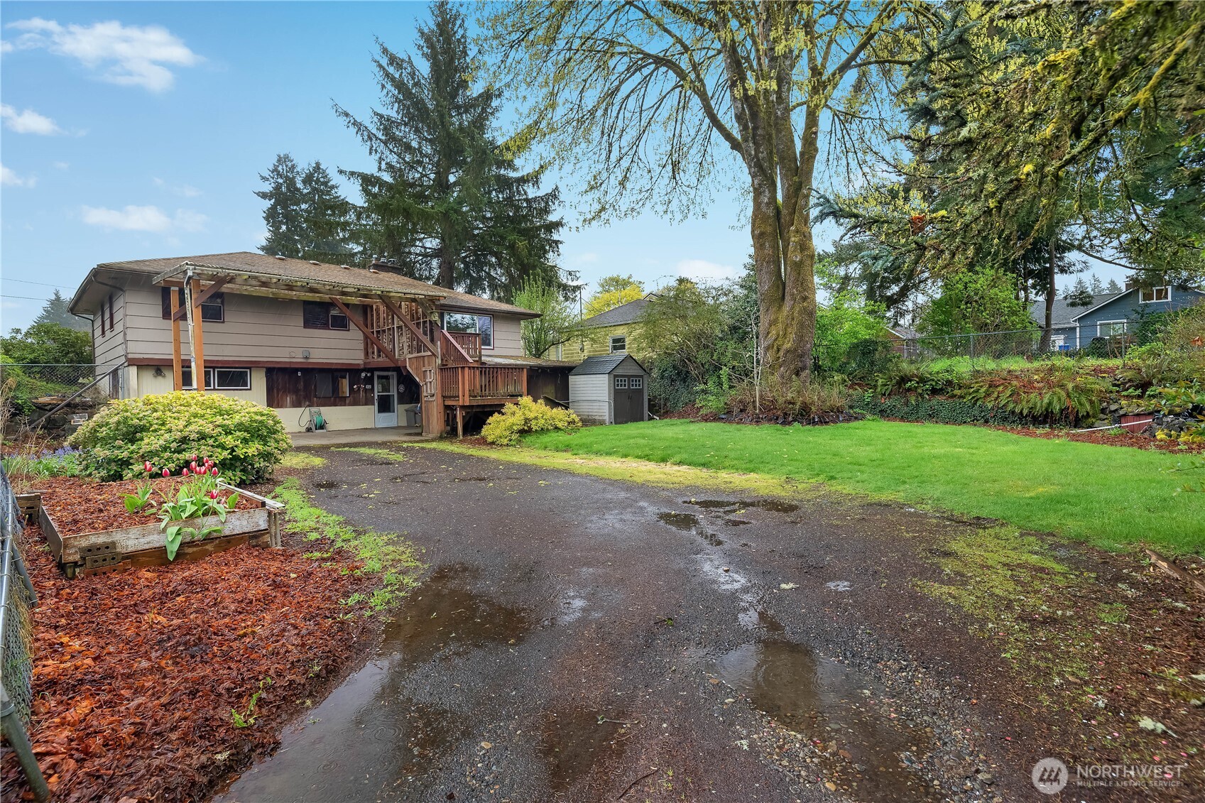 907 6th Avenue SW, Tumwater, WA 98512