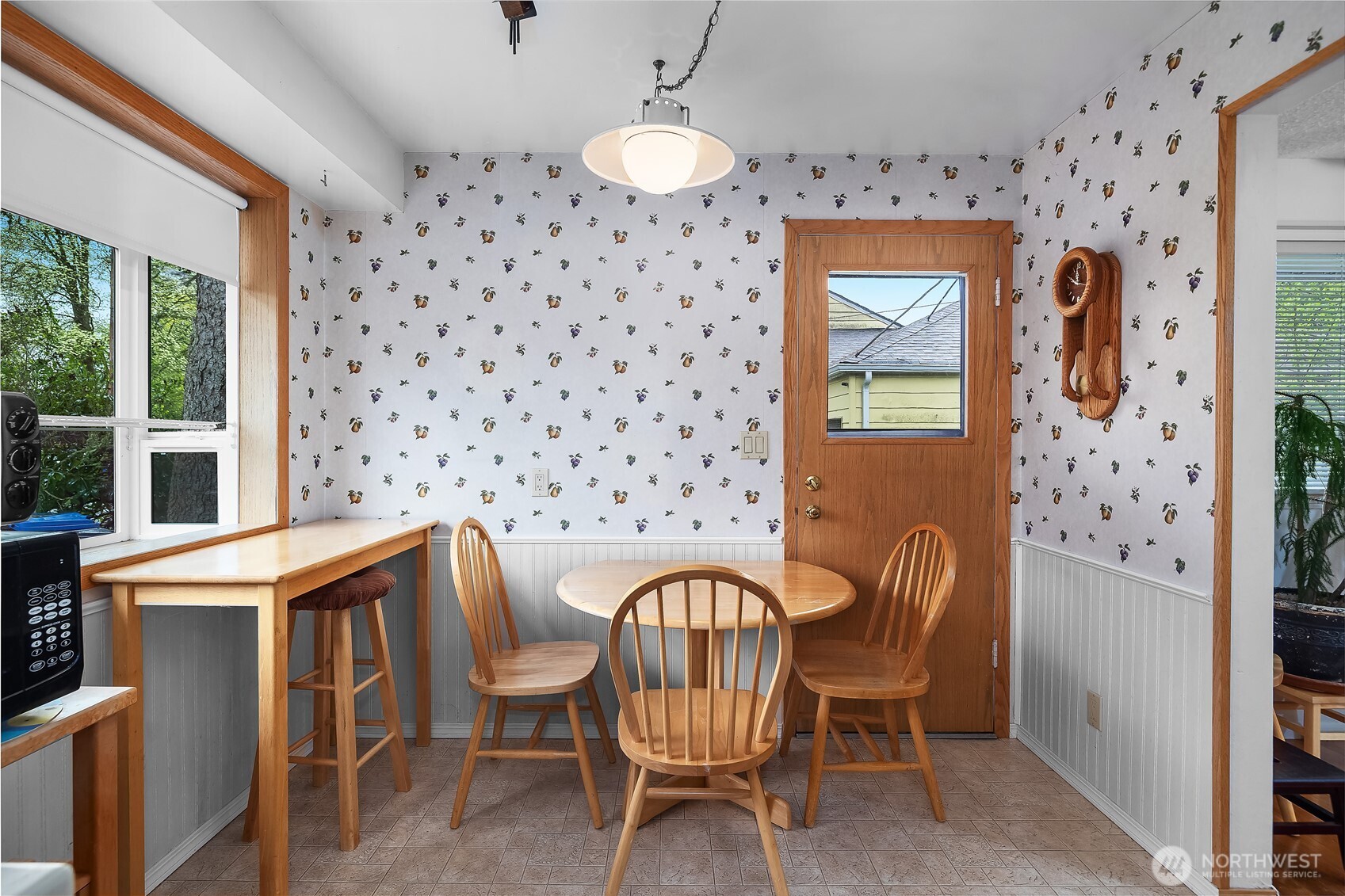 907 6th Avenue SW, Tumwater, WA 98512