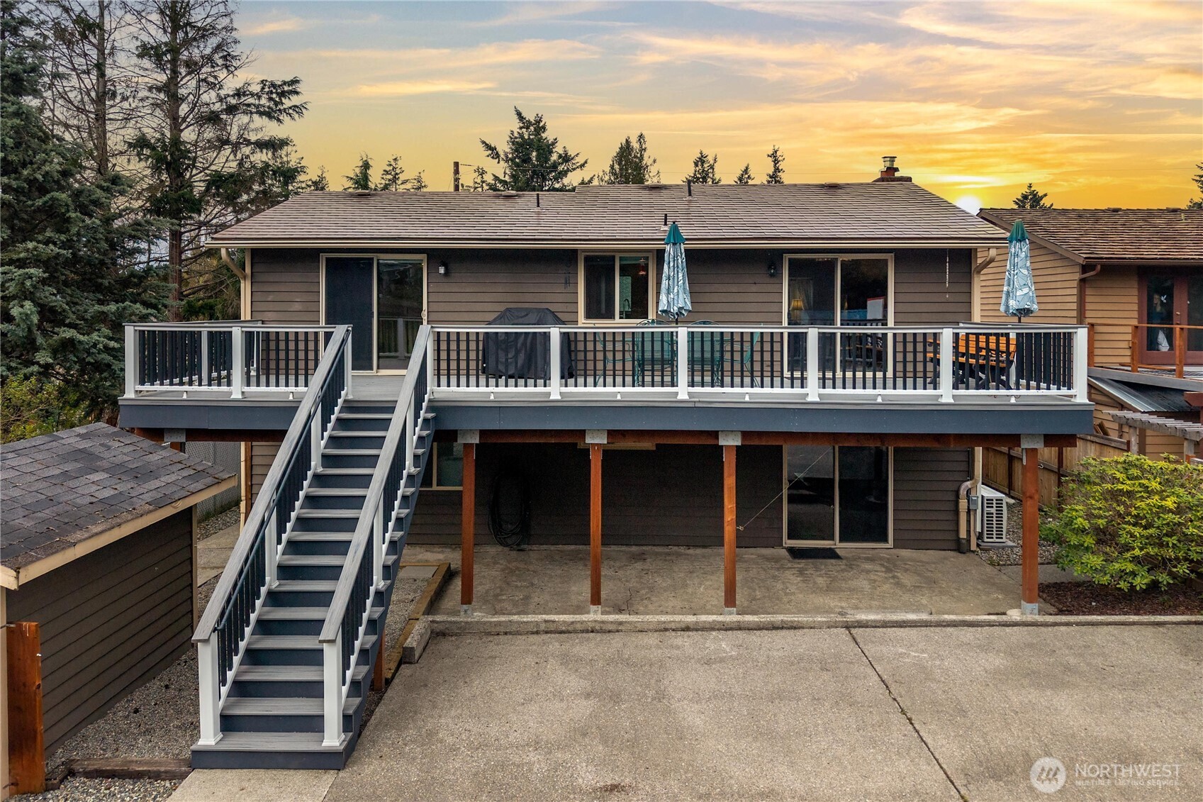 21503 SE 266th Street , Maple Valley, WA 98038