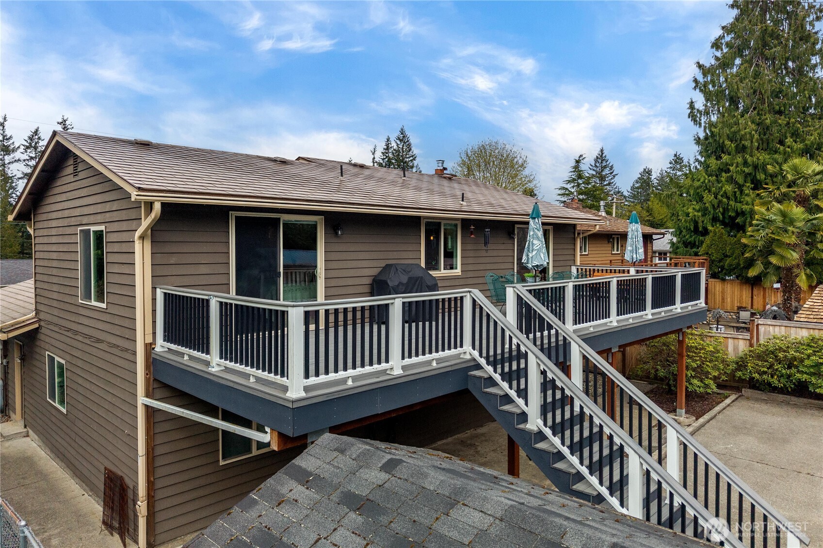 21503 SE 266th Street , Maple Valley, WA 98038