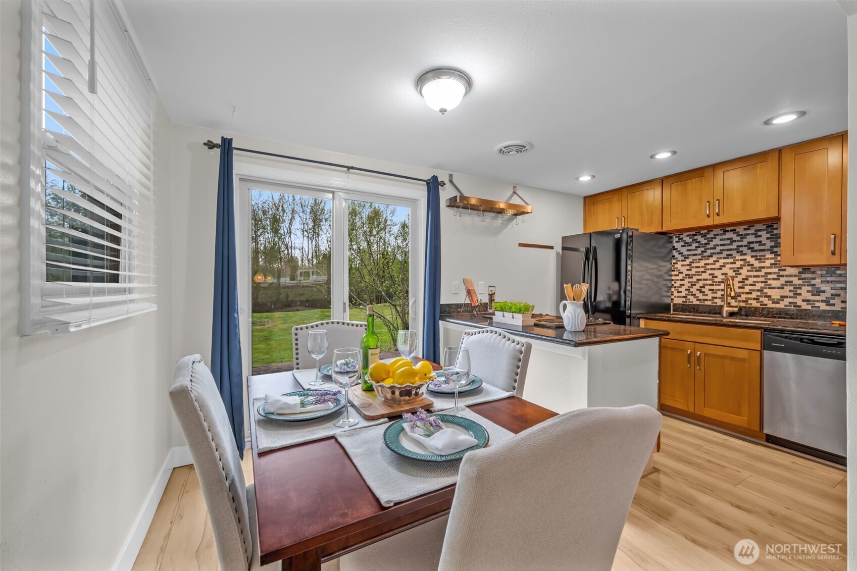 4737 S 172nd Place , SeaTac, WA 98188