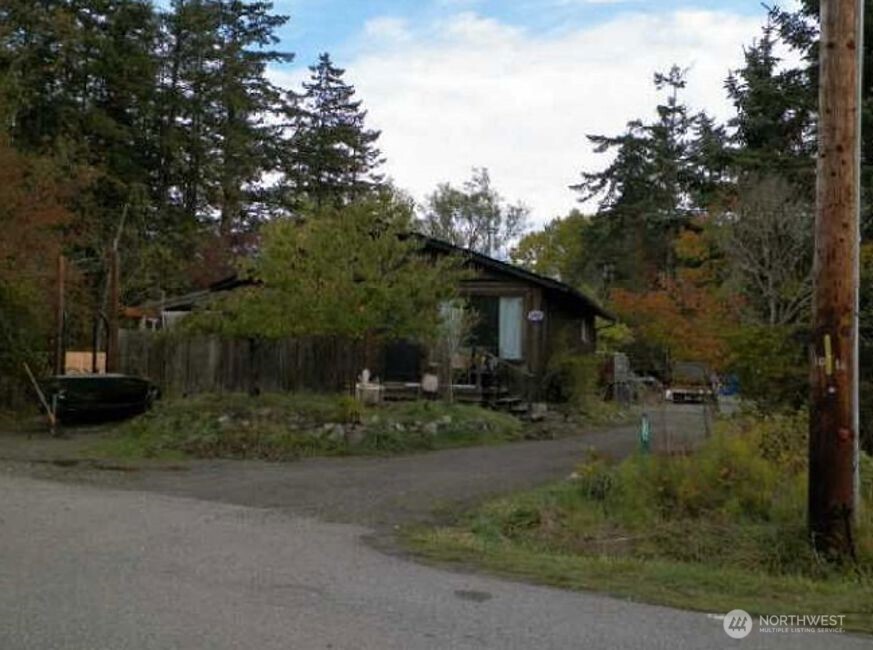 1142 Donald Avenue , Oak Harbor, WA 98277