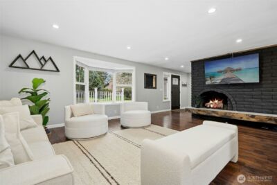 4707 122nd Place NE, Marysville, WA 98271 - Photo 2