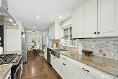 4707 122nd Place NE, Marysville, WA 98271 - Photo 9
