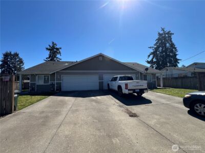162 & 164 171st Street E, Spanaway, WA 98387