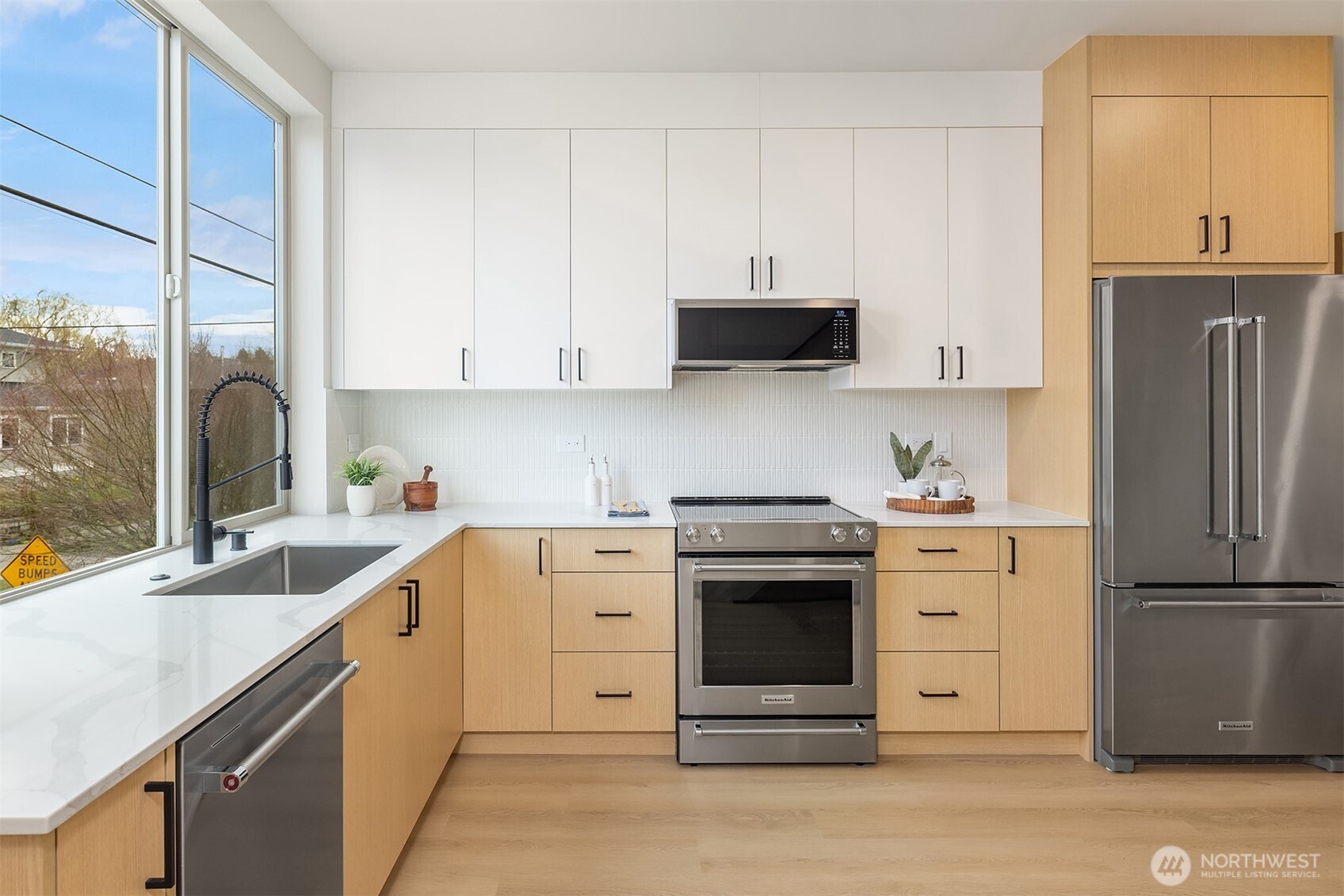 1153 NW 58th Street , Seattle, WA 98107