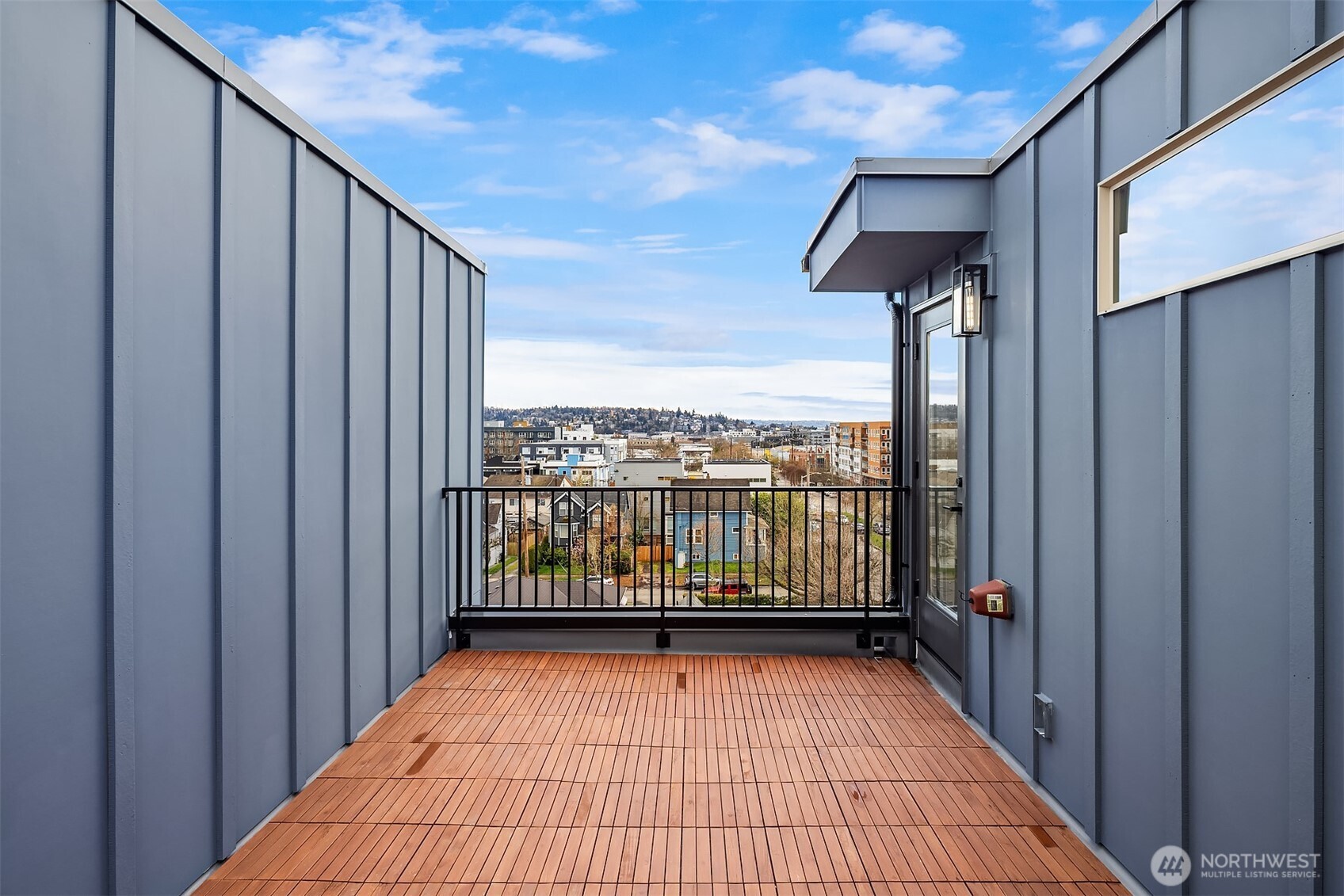 1153 NW 58th Street , Seattle, WA 98107