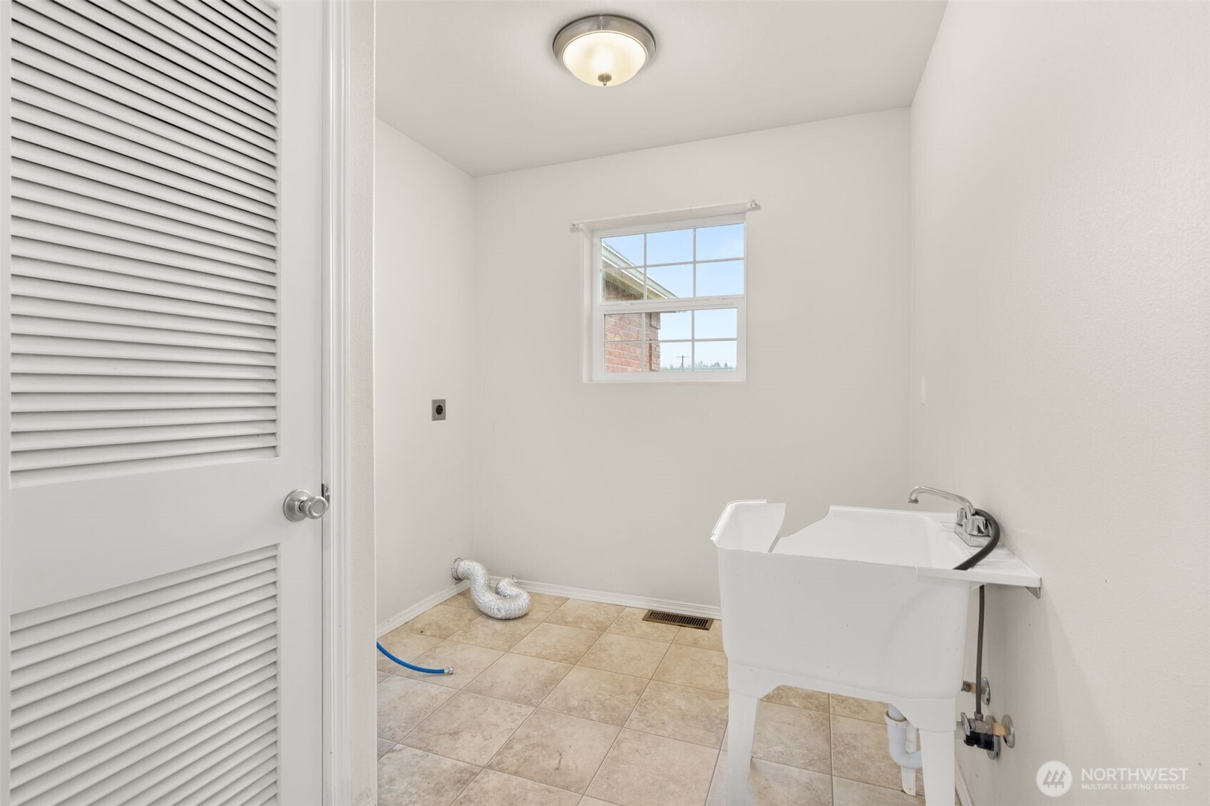 5058 Jackson Highway , Toledo, WA 98591