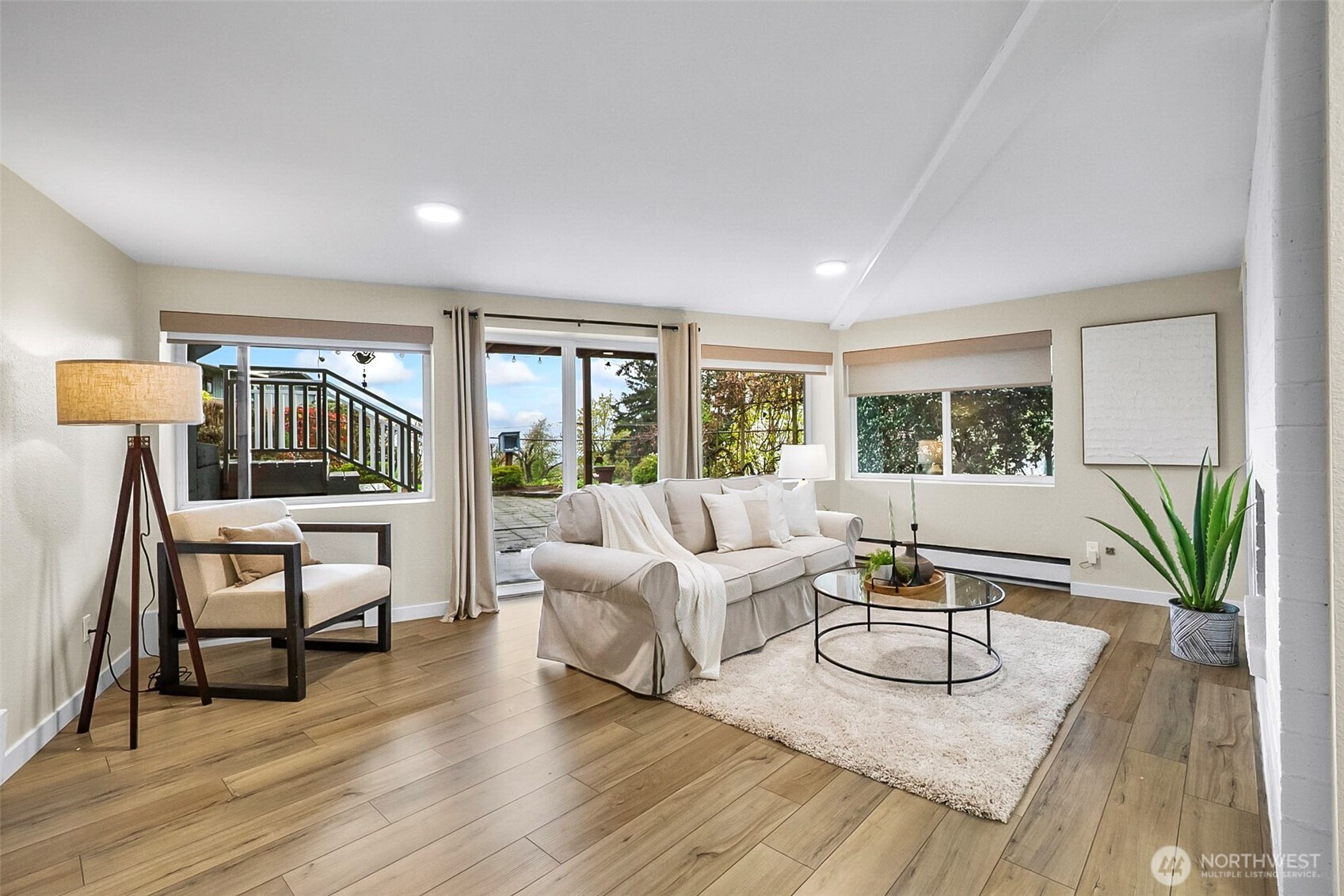 18215 3rd Place SW, Normandy Park, WA 98166