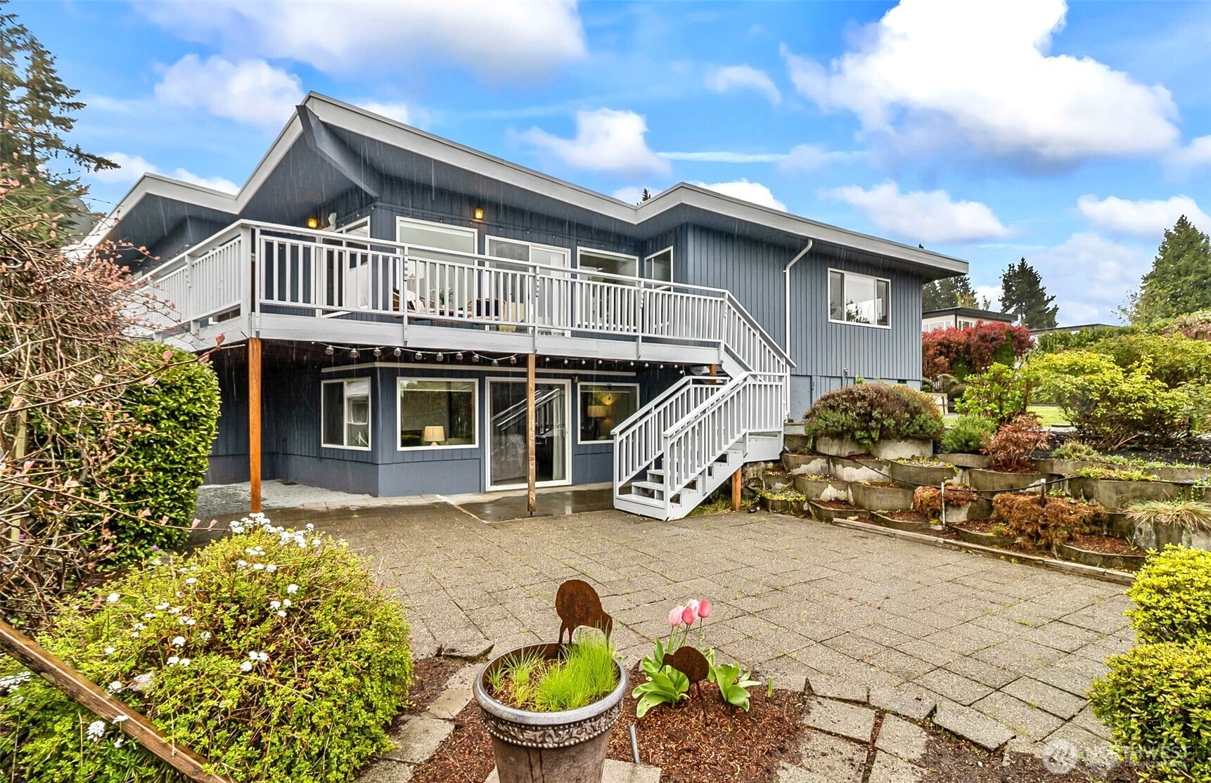 18215 3rd Place SW, Normandy Park, WA 98166
