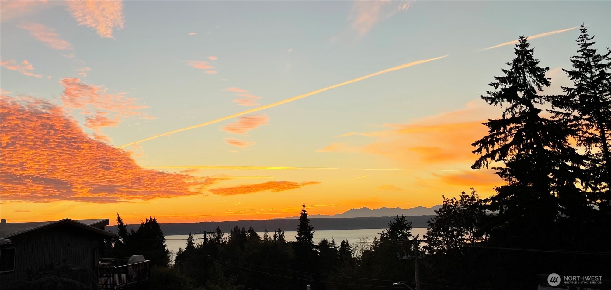 18215 3rd Place SW, Normandy Park, WA 98166