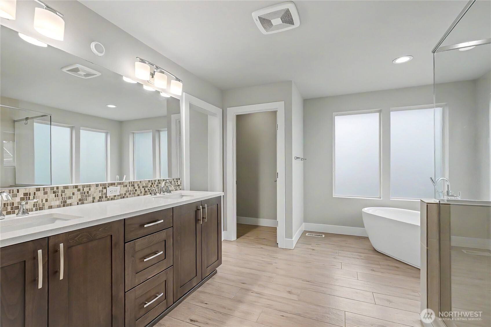 12415 41st Street Court E, Edgewood, WA 98372-7800
