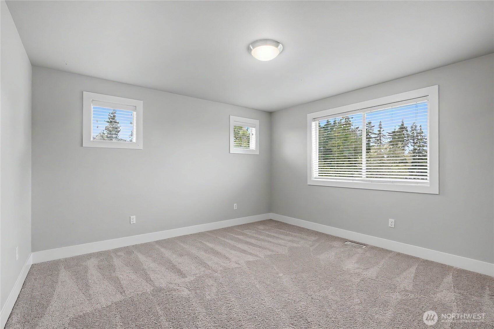 12415 41st Street Court E, Edgewood, WA 98372-7800