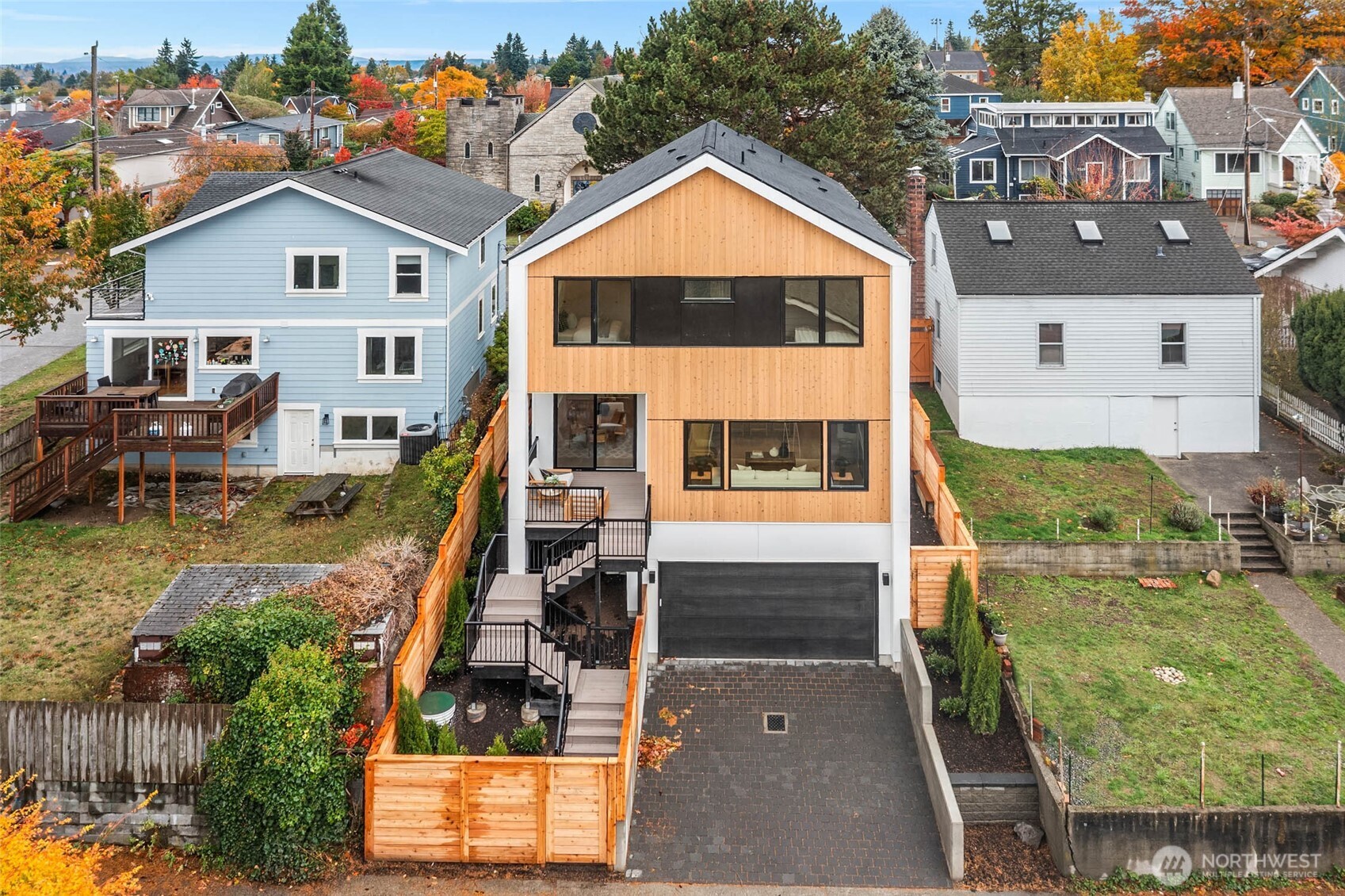 7506 18th Avenue NW, Seattle, WA 98117
