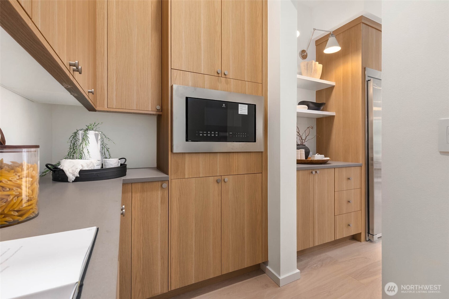 7506 18th Avenue NW, Seattle, WA 98117