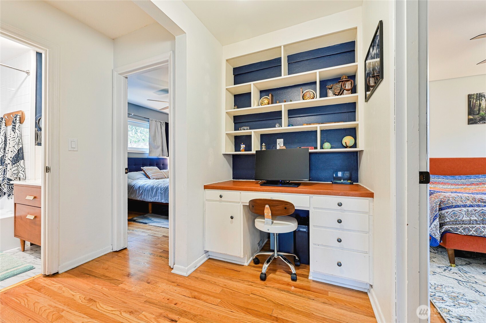 11515 7th Avenue NE, Seattle, WA 98125
