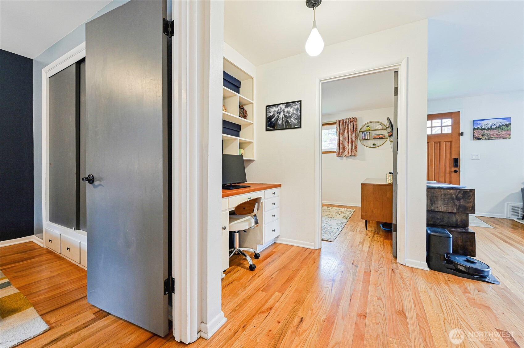 11515 7th Avenue NE, Seattle, WA 98125