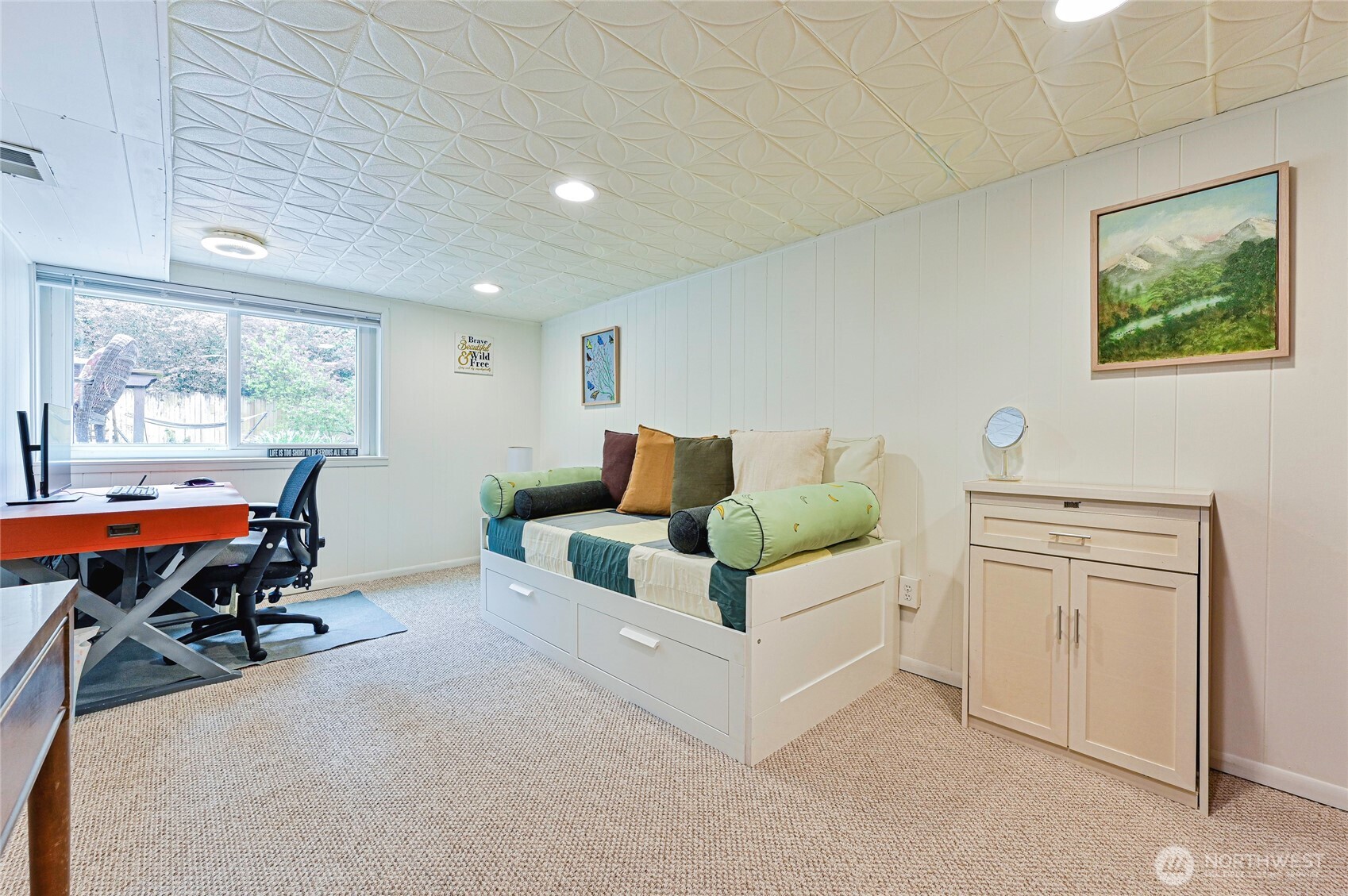 11515 7th Avenue NE, Seattle, WA 98125