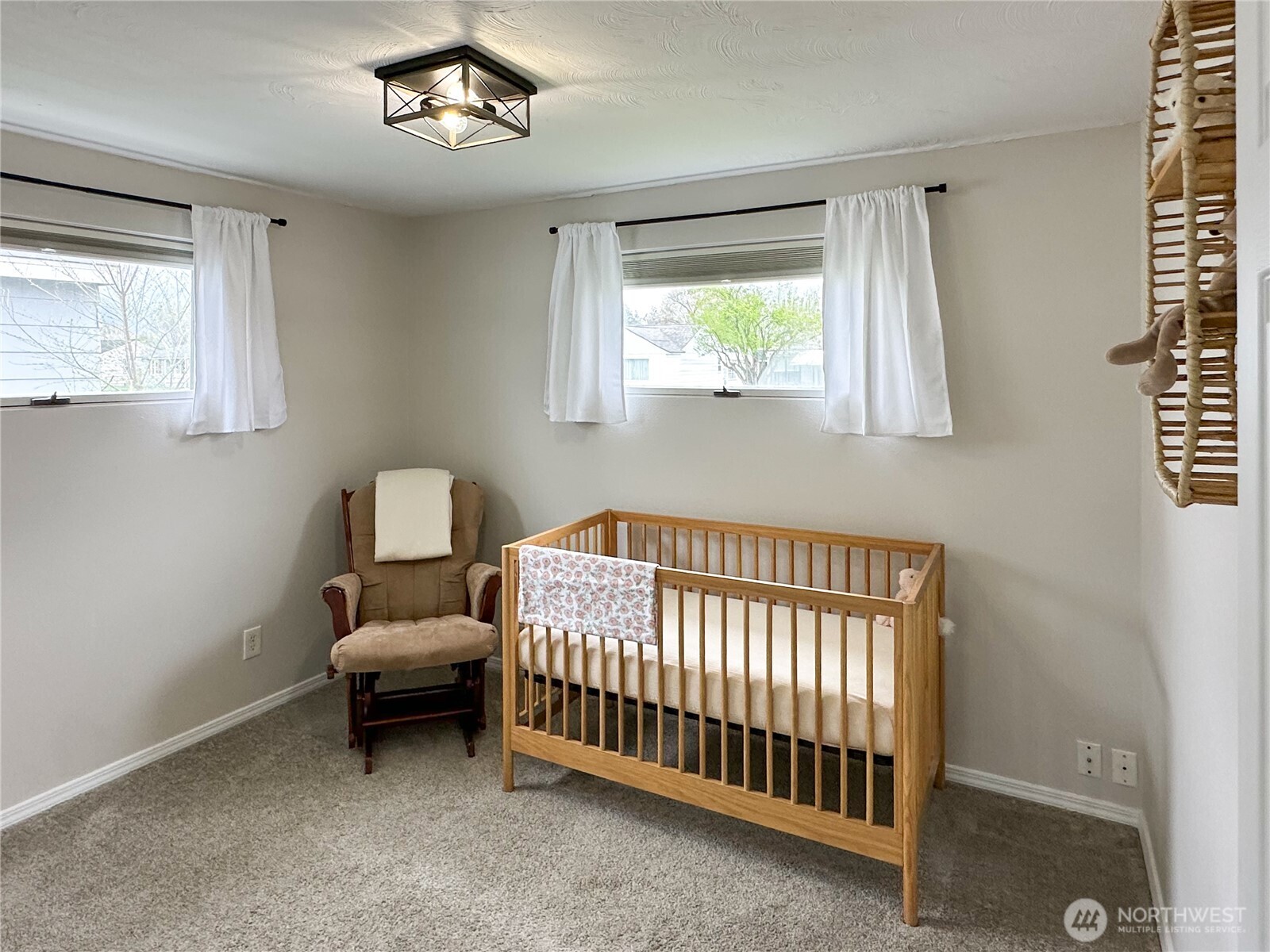 611 E Joseph Avenue , Spokane, WA 99208