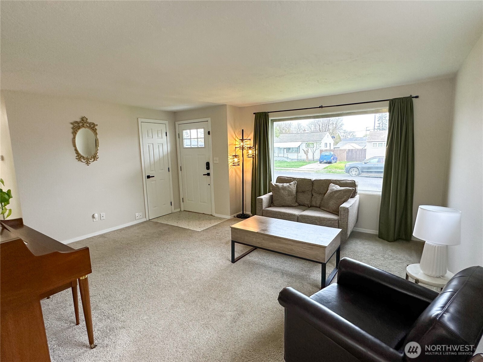 611 E Joseph Avenue , Spokane, WA 99208