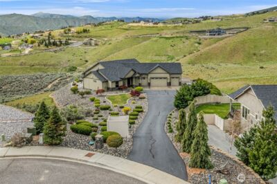 125 E Mountain Brook Lane , Wenatchee, WA 98801 - Photo 3