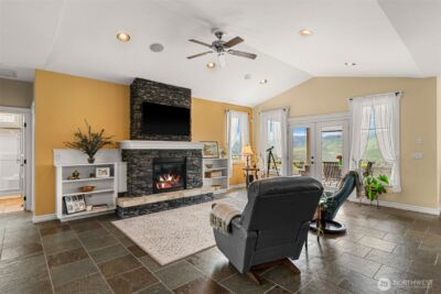 125 E Mountain Brook Lane , Wenatchee, WA 98801 - Photo 6