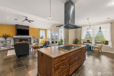 125 E Mountain Brook Lane , Wenatchee, WA 98801 - Photo 9