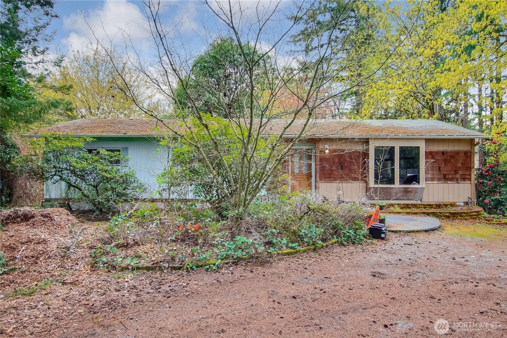 36529 6th Avenue SW, Federal Way, WA 98023