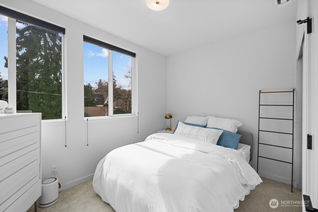 712 W Bertona Street #A, Seattle, WA 98119